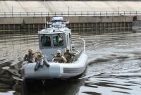 Спасательные операции и высадка спецгрупп: военные показали, как справляются с американскими катерами