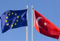 Туреччина просить ЄС відкрити кордони для турків