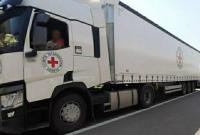 Пять грузовиков с гумпомощью от МККК направились в Донецк