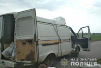 На Полтавщине взорвали автомобиль "Укрпочты" и похитили 2,5 миллиона