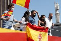 Испания продлила чрезвычайное положение до мая 2021 года
