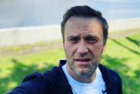 Отравление Навального: "Новичок" находился в бутылке из-под воды в отельном номере в Томске